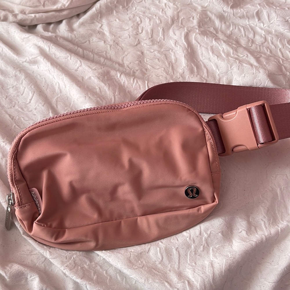 Pink Lululemon belt bag